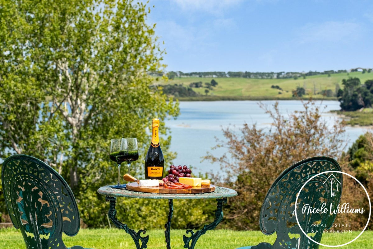 275 Metcalfe Road, Matakohe - Carousel 2