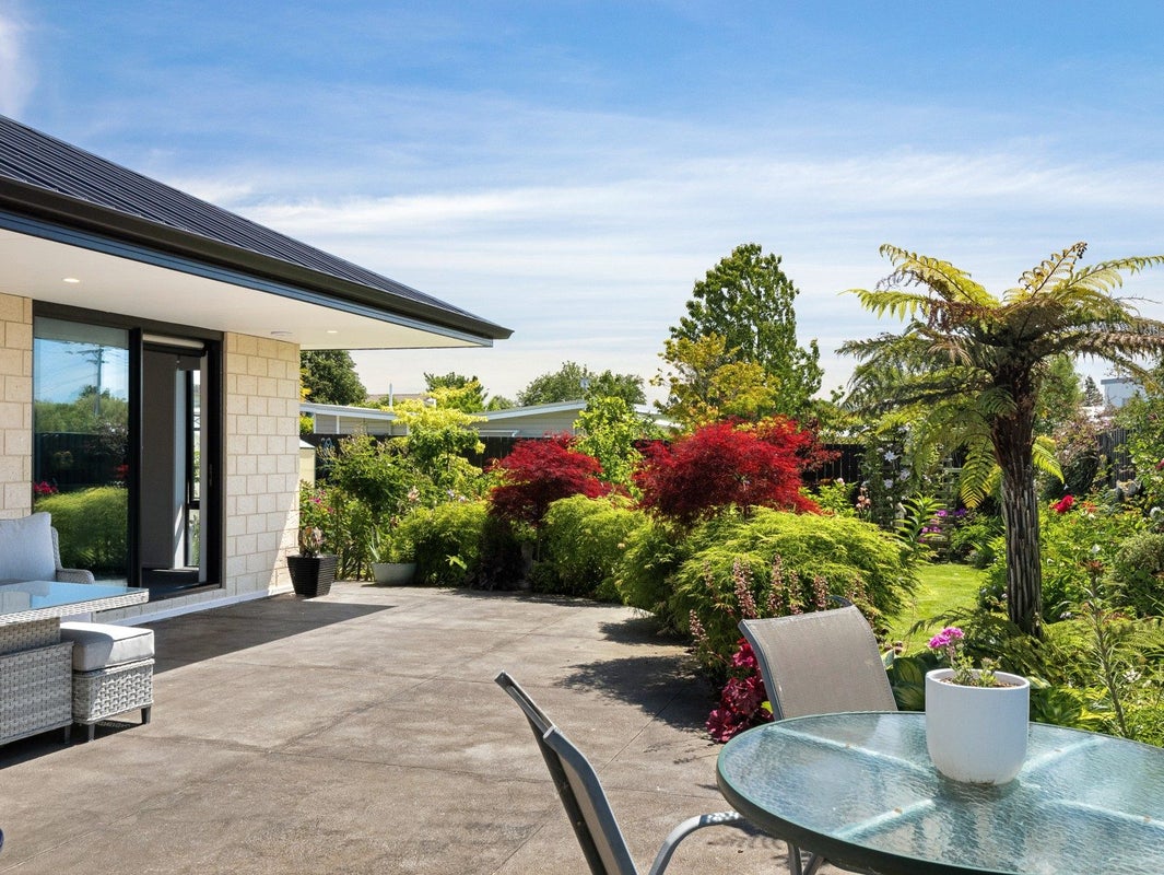 9 Greenhithe Street, Waihola, Milton - Carousel 2