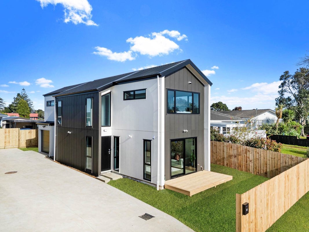 2 Desford Place, Mangere, Auckland - Carousel 1
