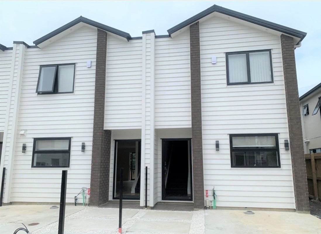 30 Paneika Lane, Otahuhu, Auckland - Carousel 1
