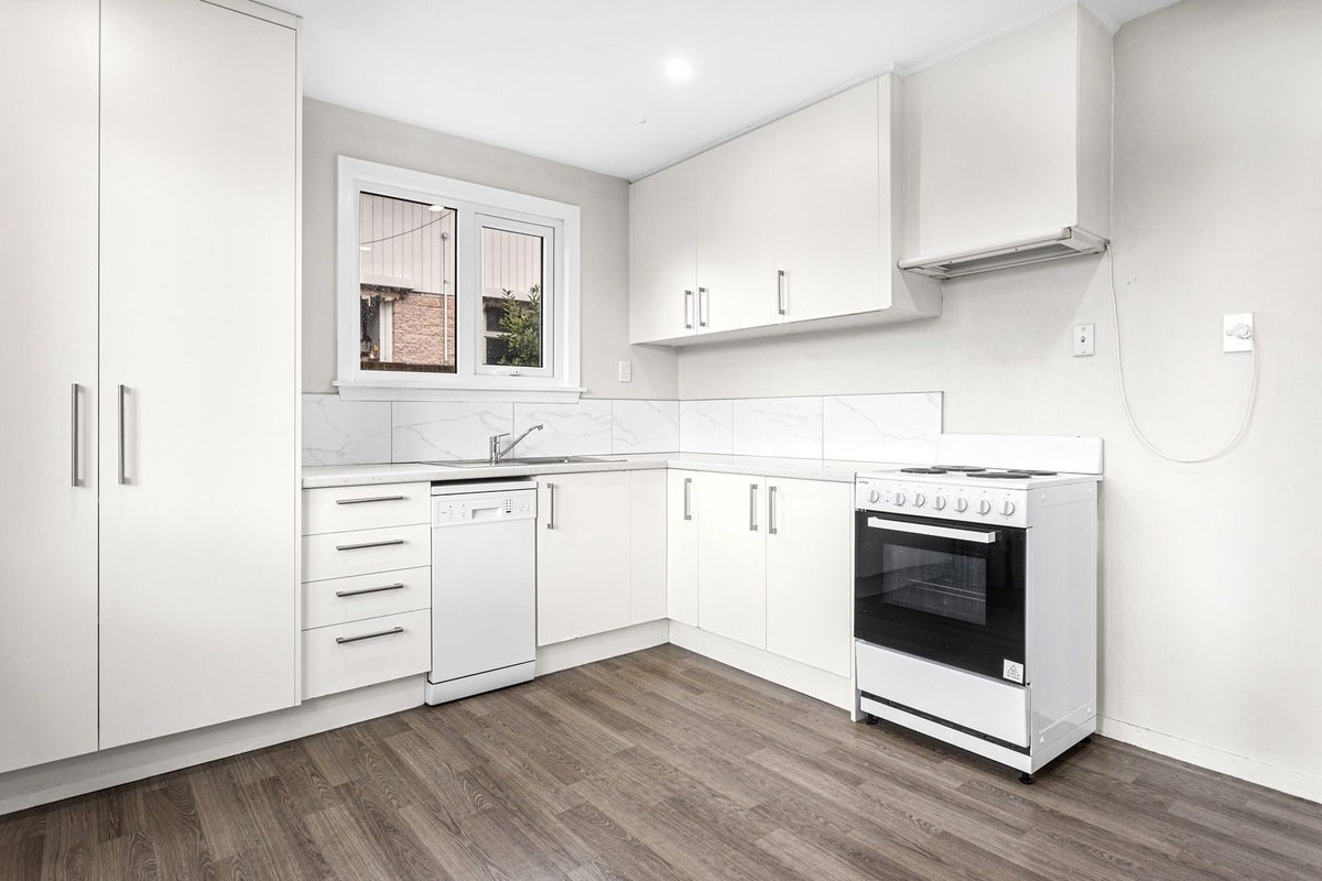 4 Rochester Street, Linwood, Christchurch - Carousel 2