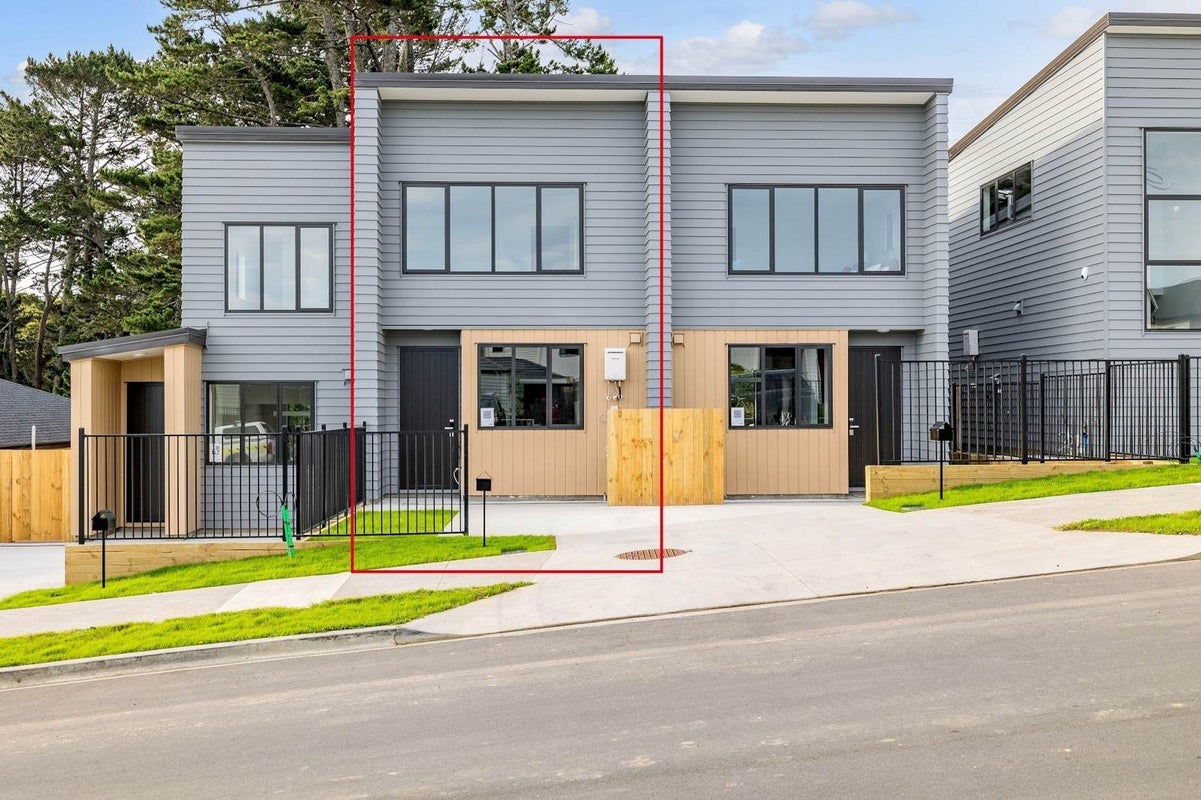 6/3 Kaimai Avenue, Massey, Auckland - Carousel 18