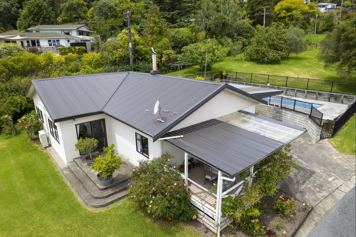 51 Winter Street, Mangapapa, Gisborne - Carousel 1
