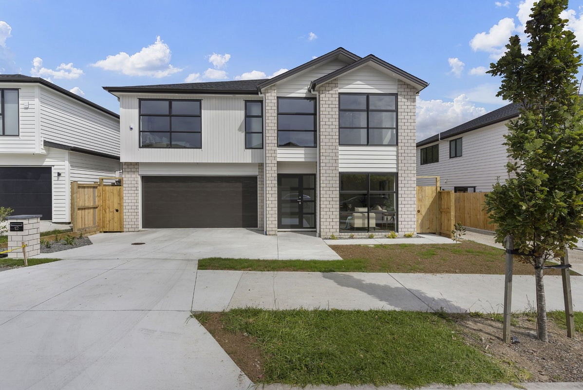 12 Hughs Way, Flat Bush, Auckland - Carousel 1