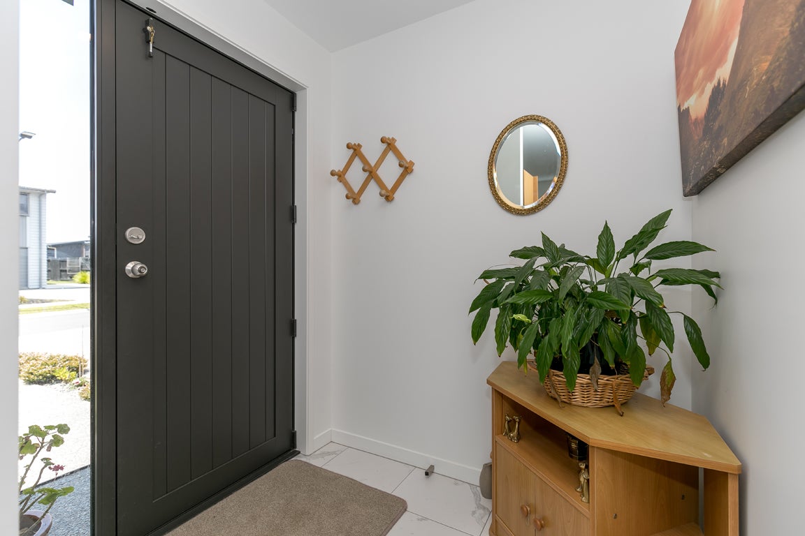 31 Voight Avenue, Chartwell, Hamilton - Carousel 2