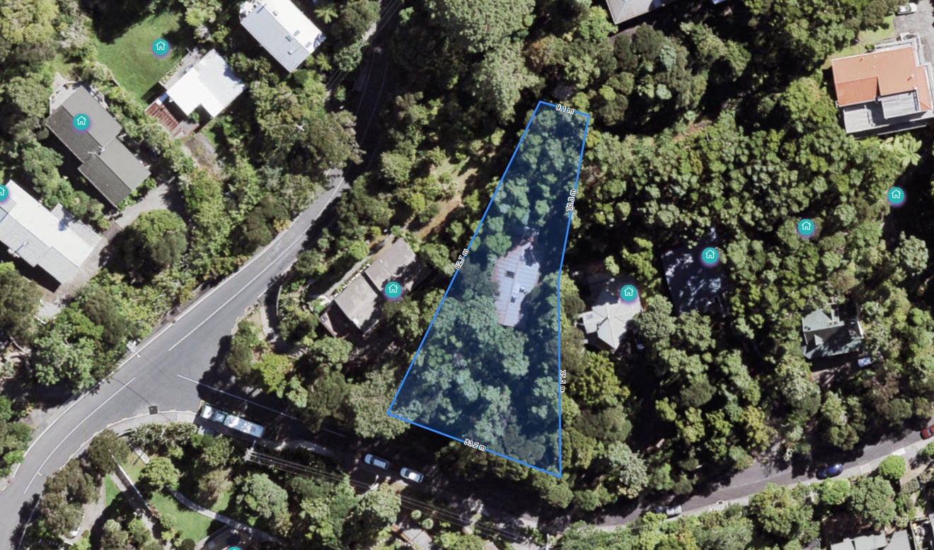 4 Arama Avenue, Titirangi, Auckland - Carousel 16