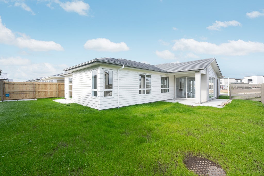 8 Wairepo Street, Takanini, Auckland - Carousel 11