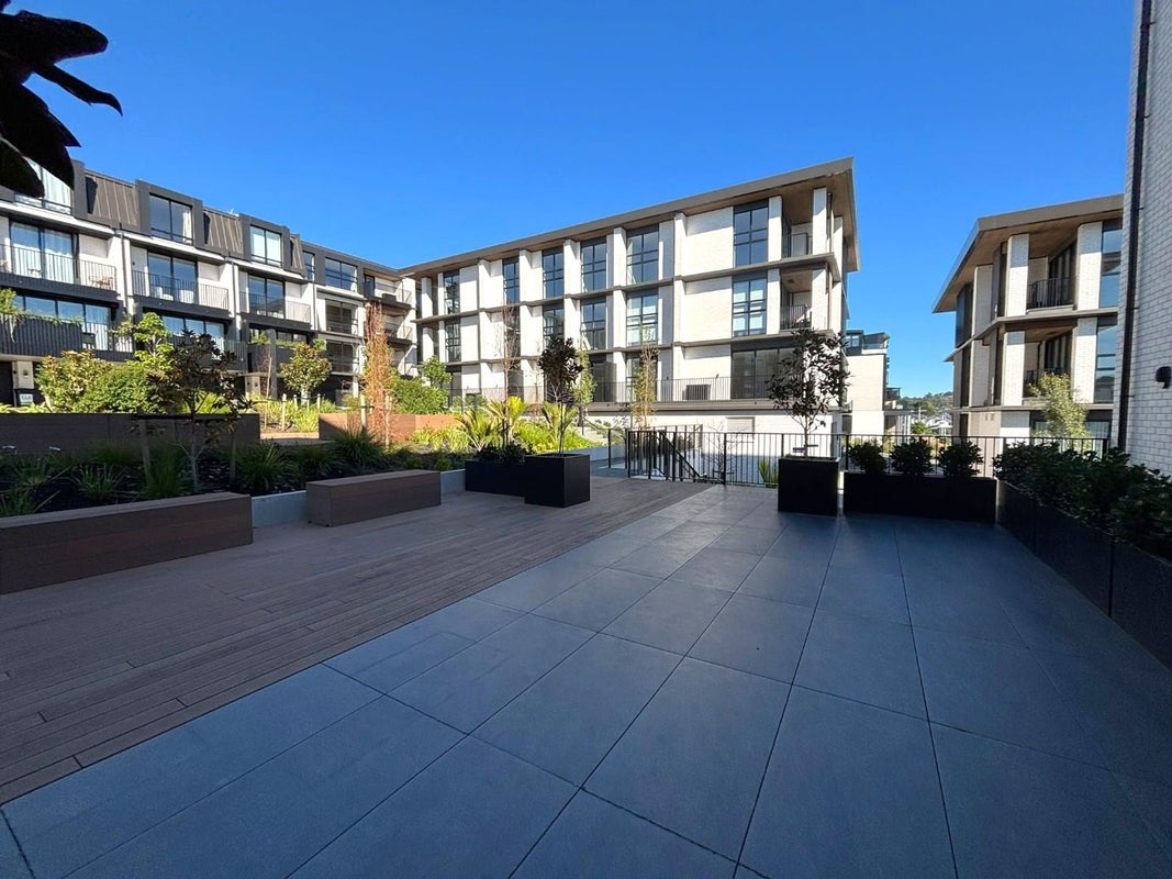 102/23 Pennant Street, Long Bay, Auckland - Carousel 5