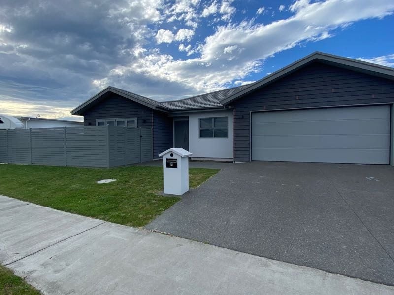 1 Rangataiki Place, Awatoto, Napier - Carousel 1