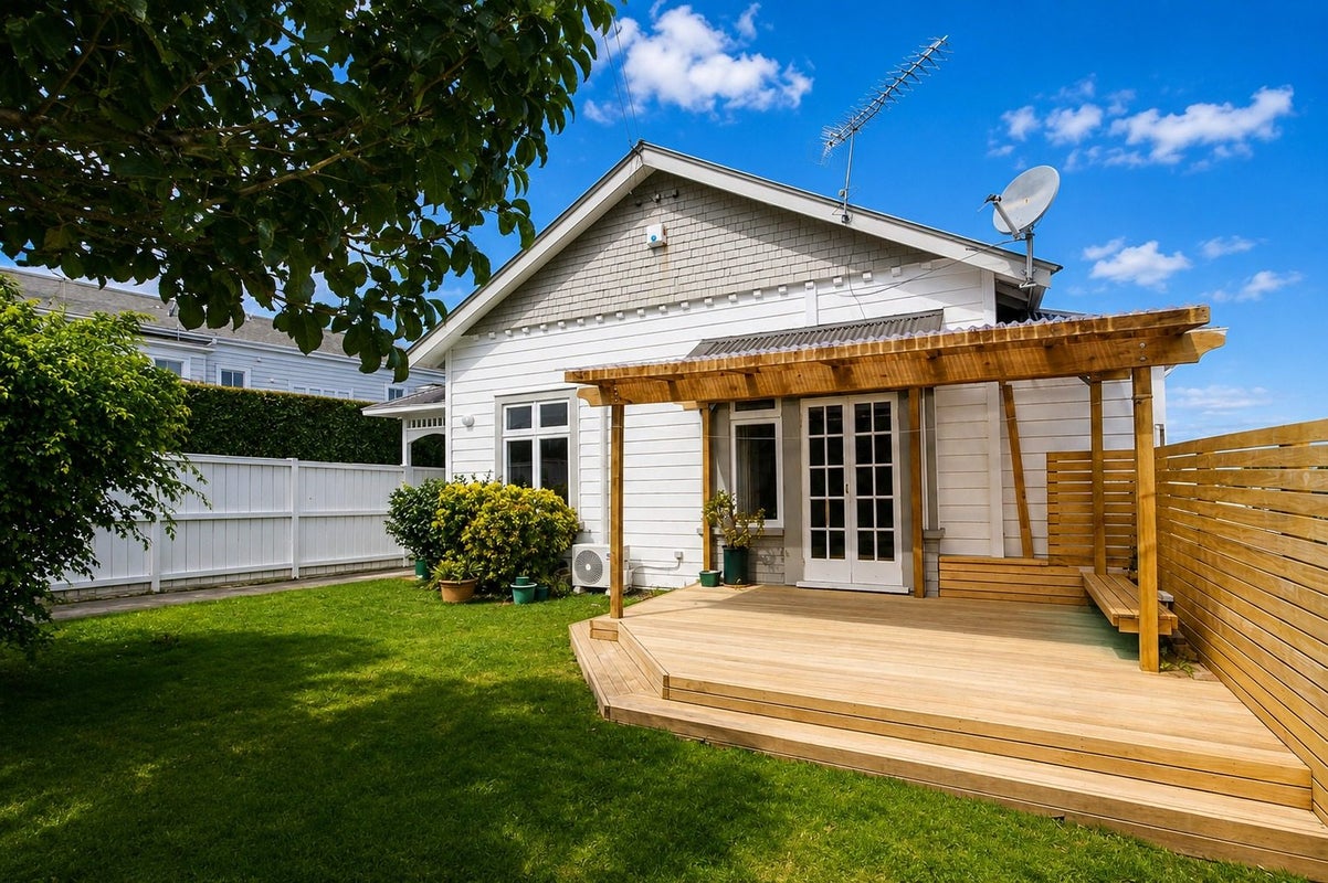 46 Armadale Road, Remuera, Auckland - Carousel 1