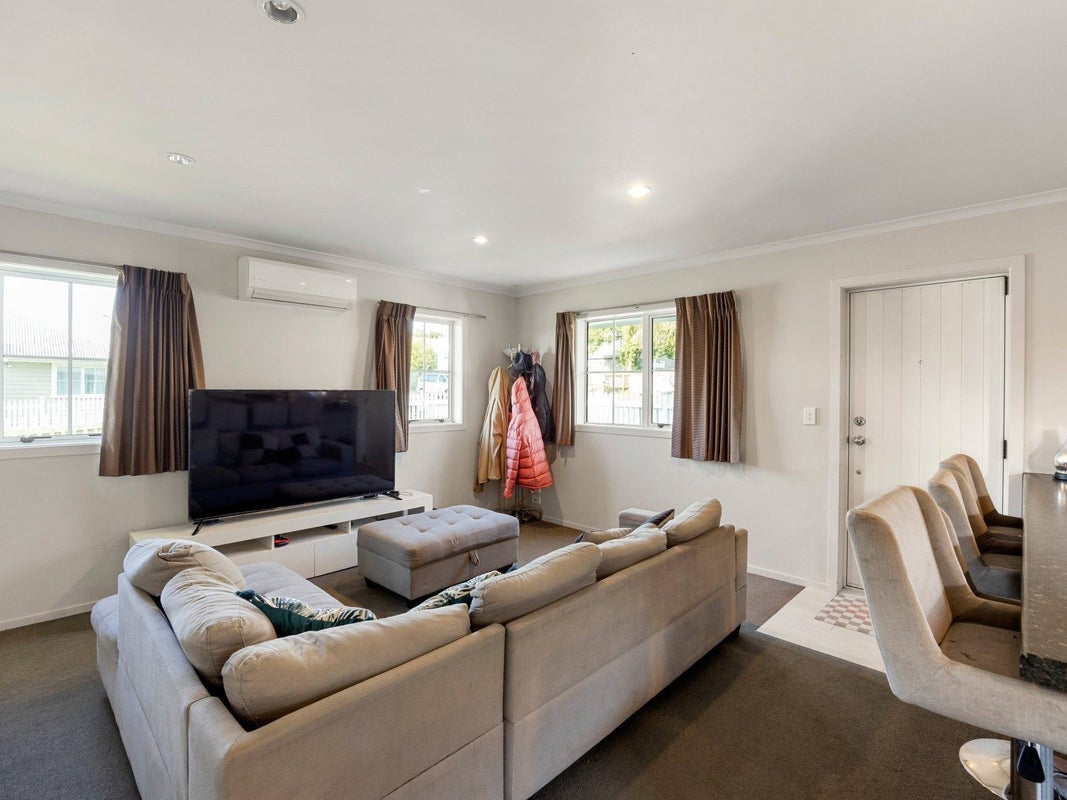 66 Queens Avenue, Frankton, Hamilton - Carousel 2