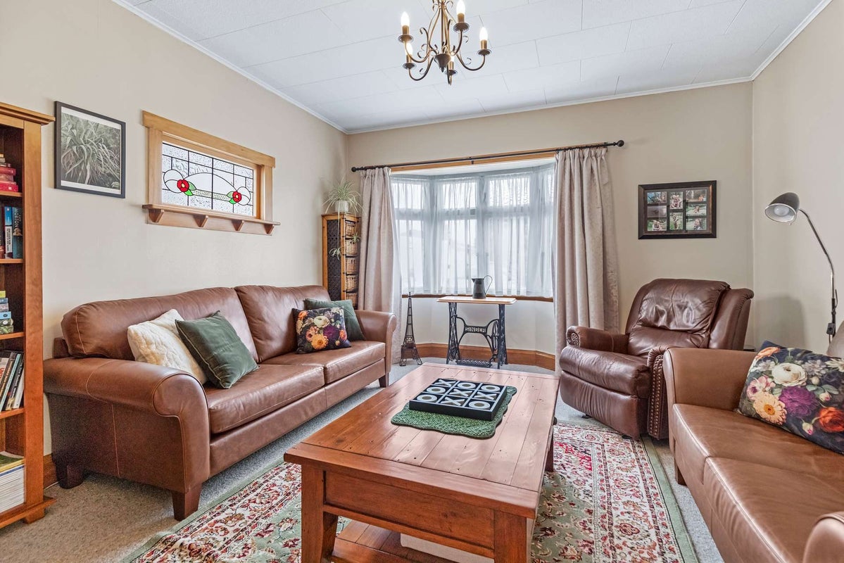 48 Duncan Street, Whanganui East, Whanganui - Carousel 2