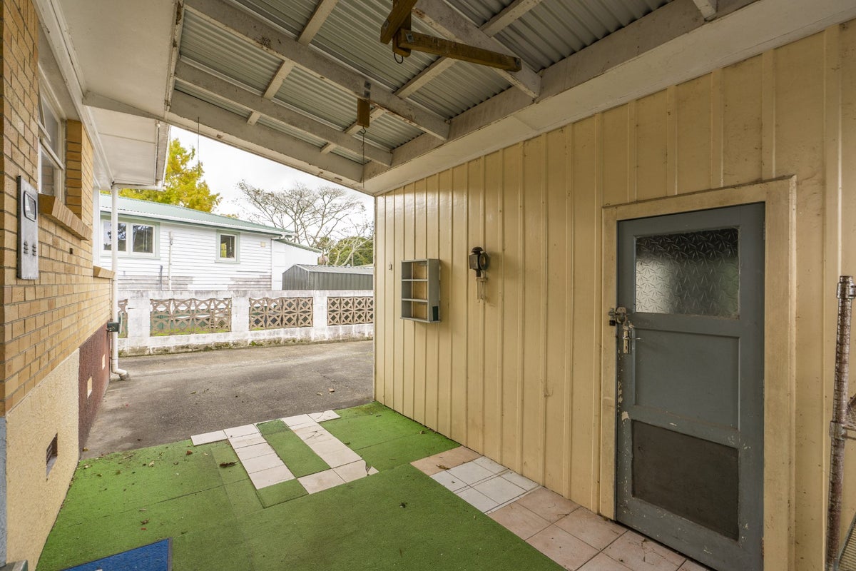 82 Great North Road, Kamo, Whangarei - Carousel 26