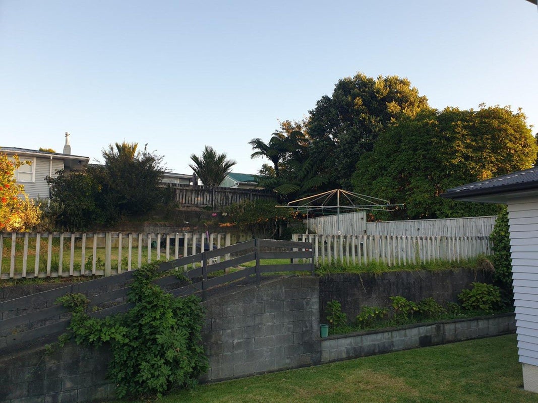 24C Cowling Road, Hurdon, New Plymouth - Carousel 11