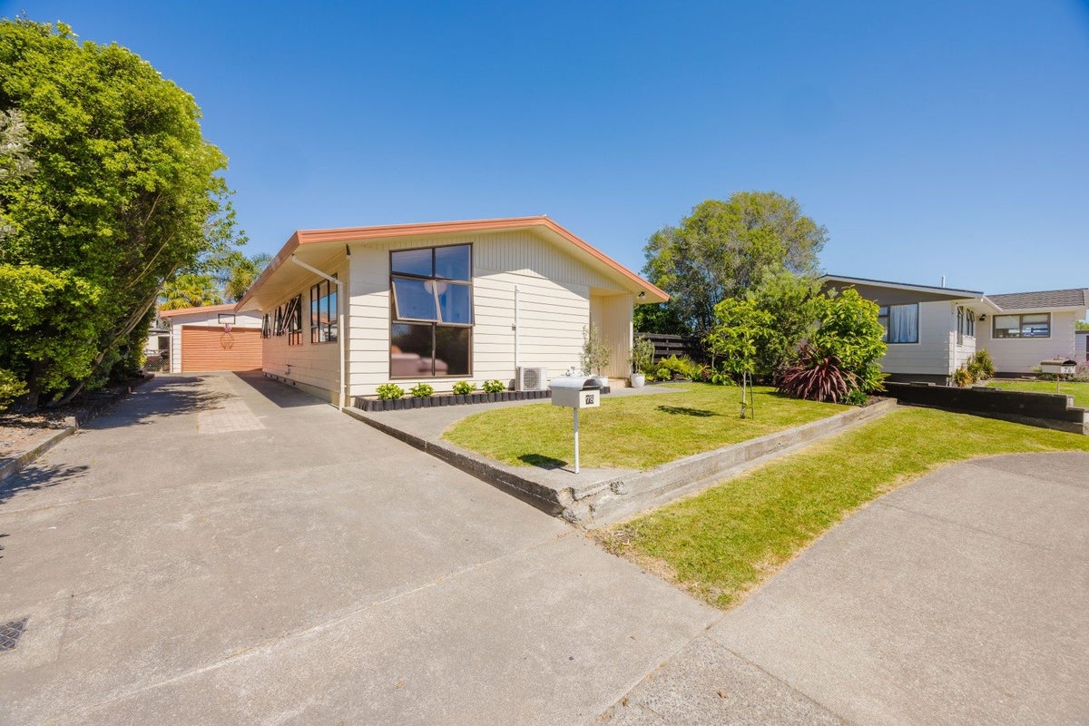 78 Atherfold Crescent, Greenmeadows, Napier, Hawke's Bay - Carousel 1