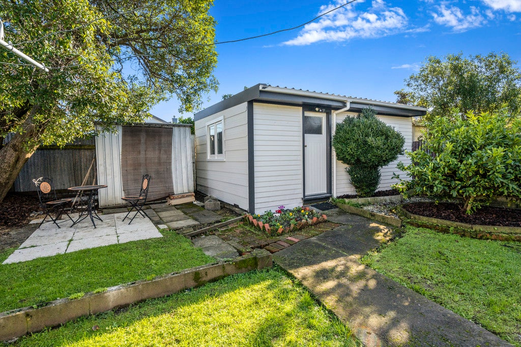 9 Plunket Avenue, Petone, Lower Hutt - Carousel 15
