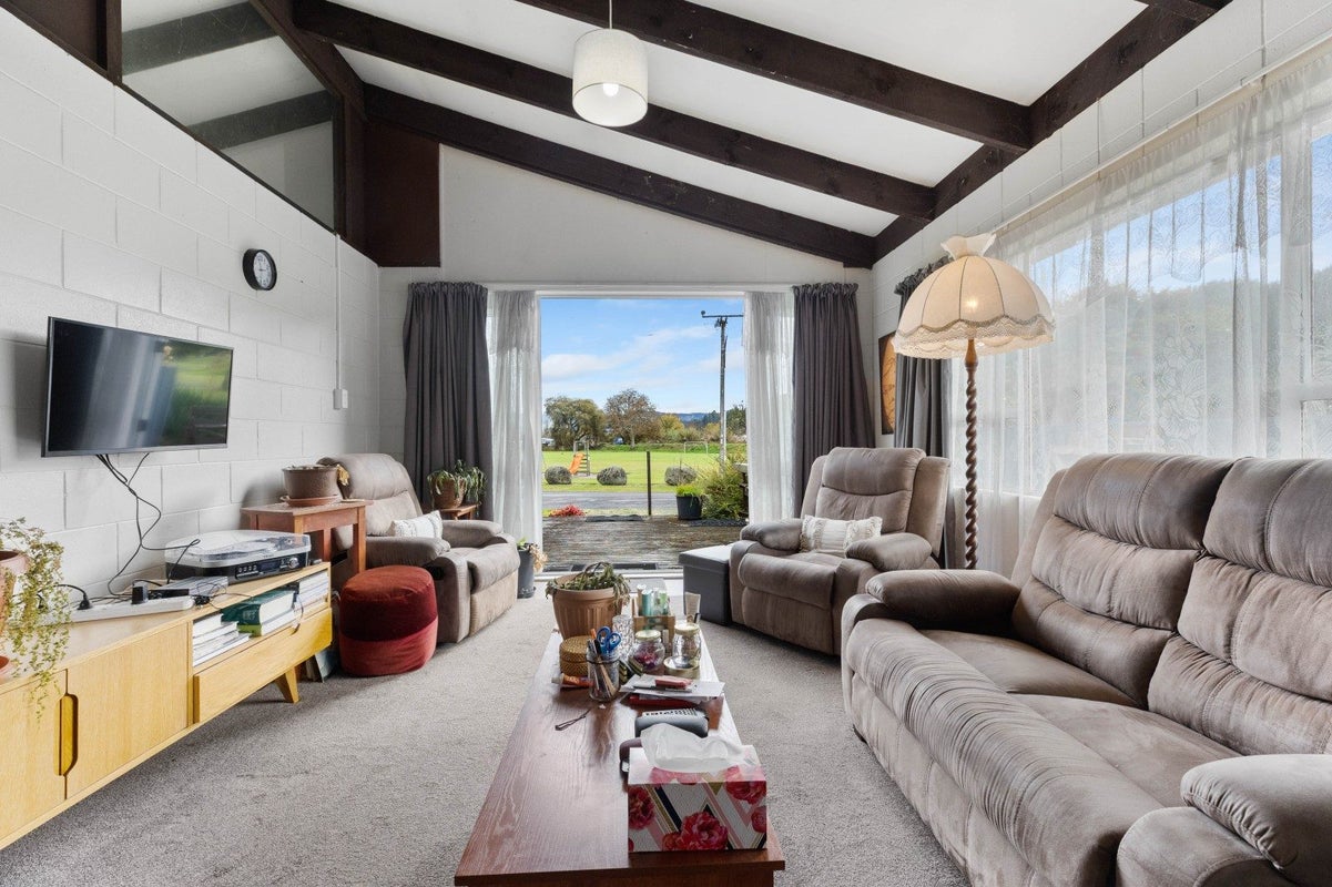 6 Ngatai Street, Taumarunui - Carousel 2