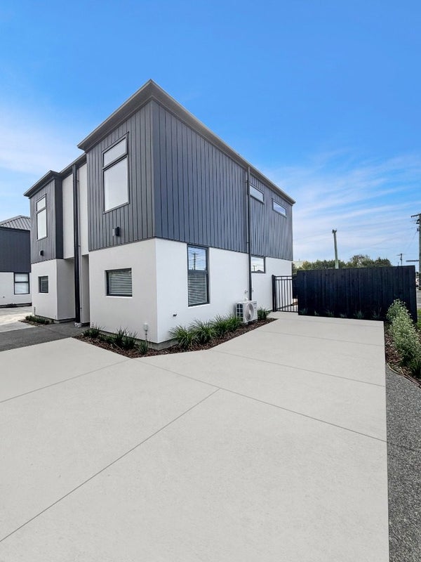 1/37 Stourbridge Street, Spreydon, Christchurch - Carousel 1