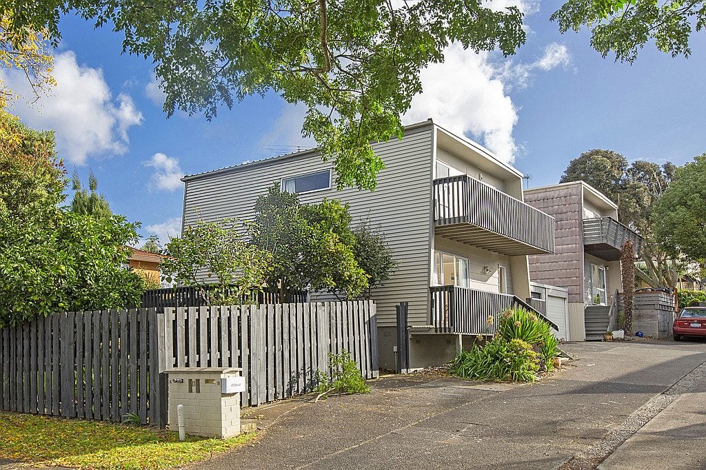 1/11 Imogene Way, Half Moon Bay, Auckland - Carousel 2