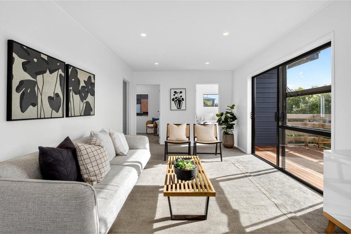 14/16 Mahara Avenue, Birkenhead, North Shore City - Carousel 2