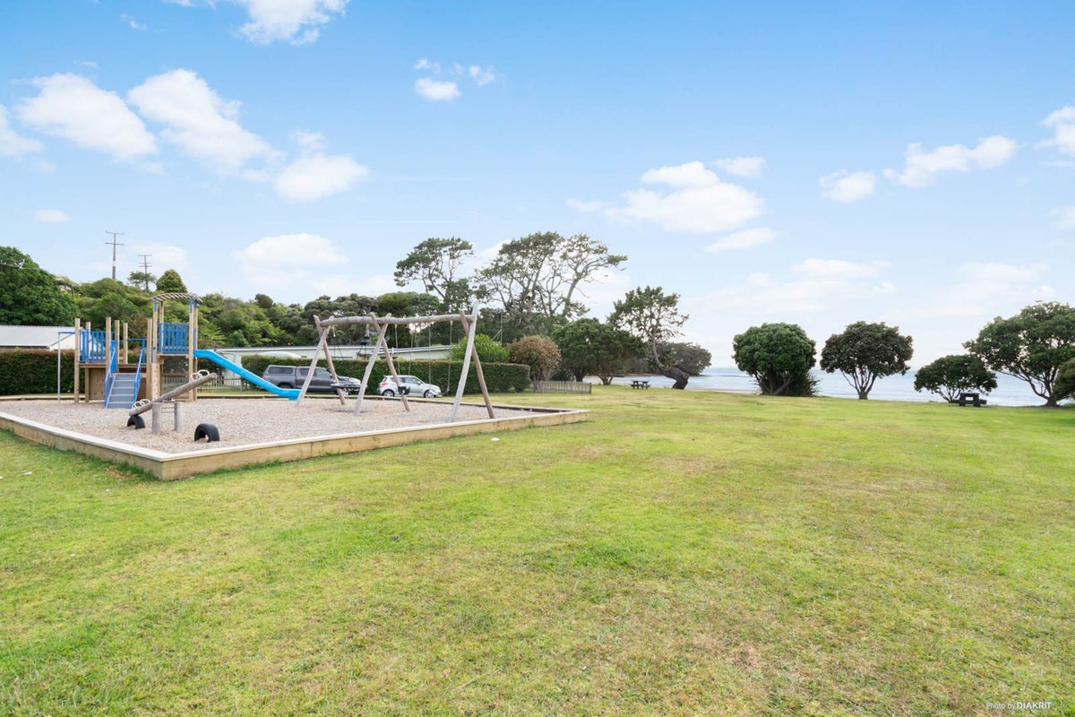 5 Tainui Road, Awhitu - Carousel 21