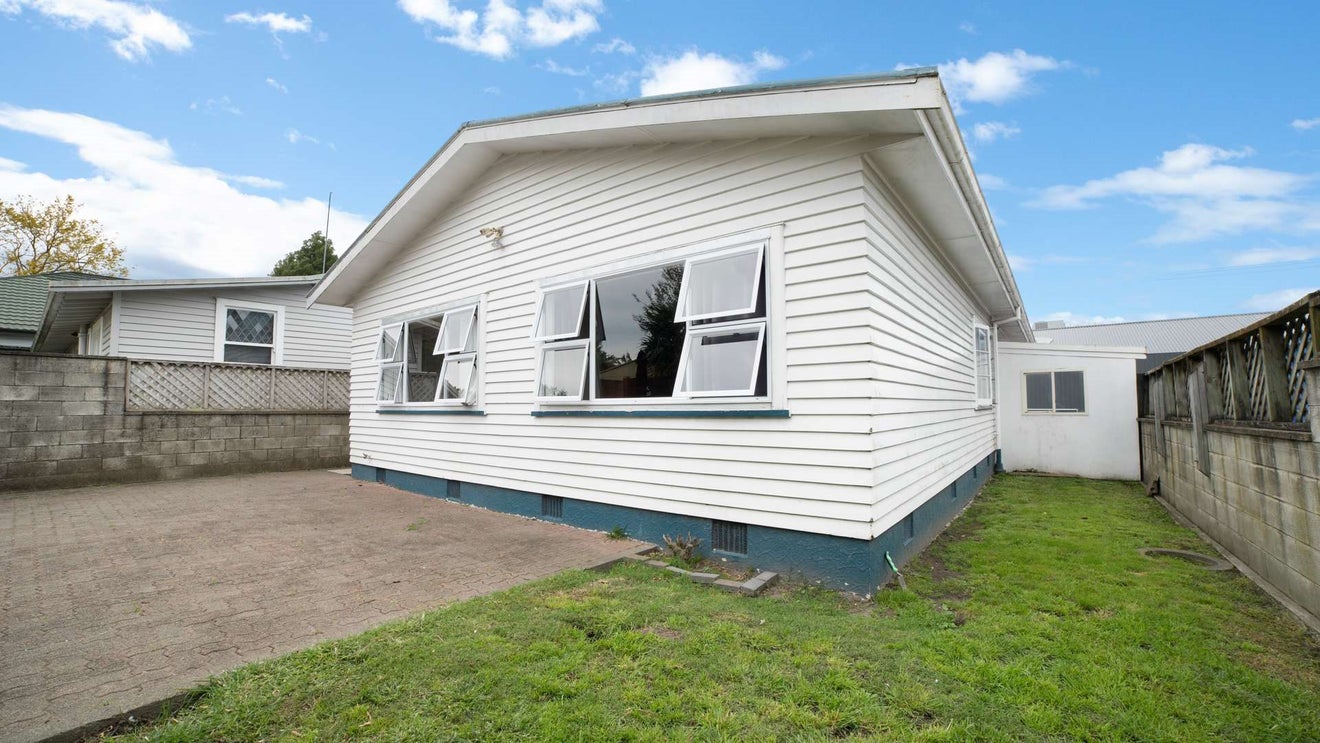 54 Harris Street, Kaiti, Gisborne - Carousel 20