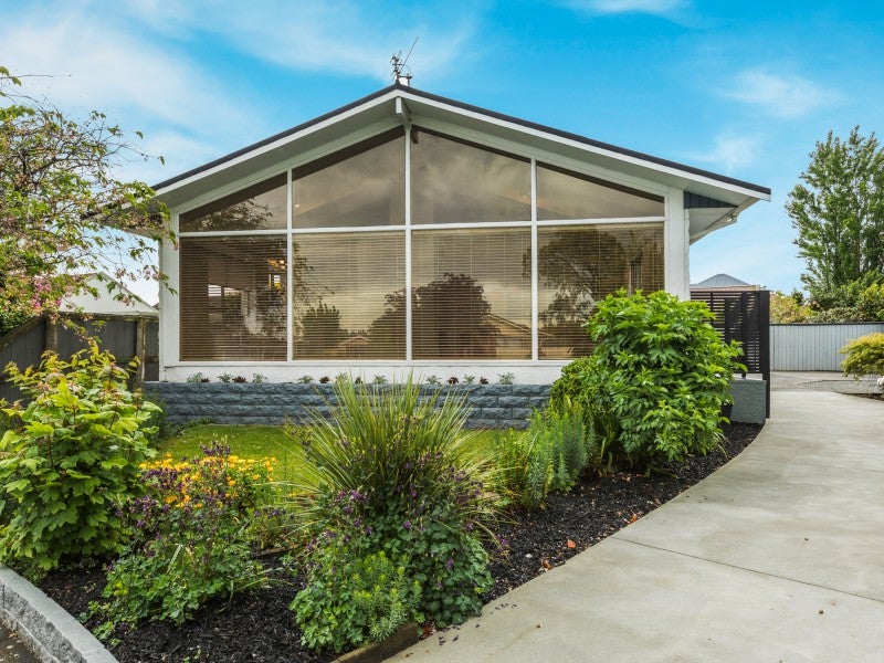 11A TULLOCH PLACE, Papanui, Christchurch - Carousel 1