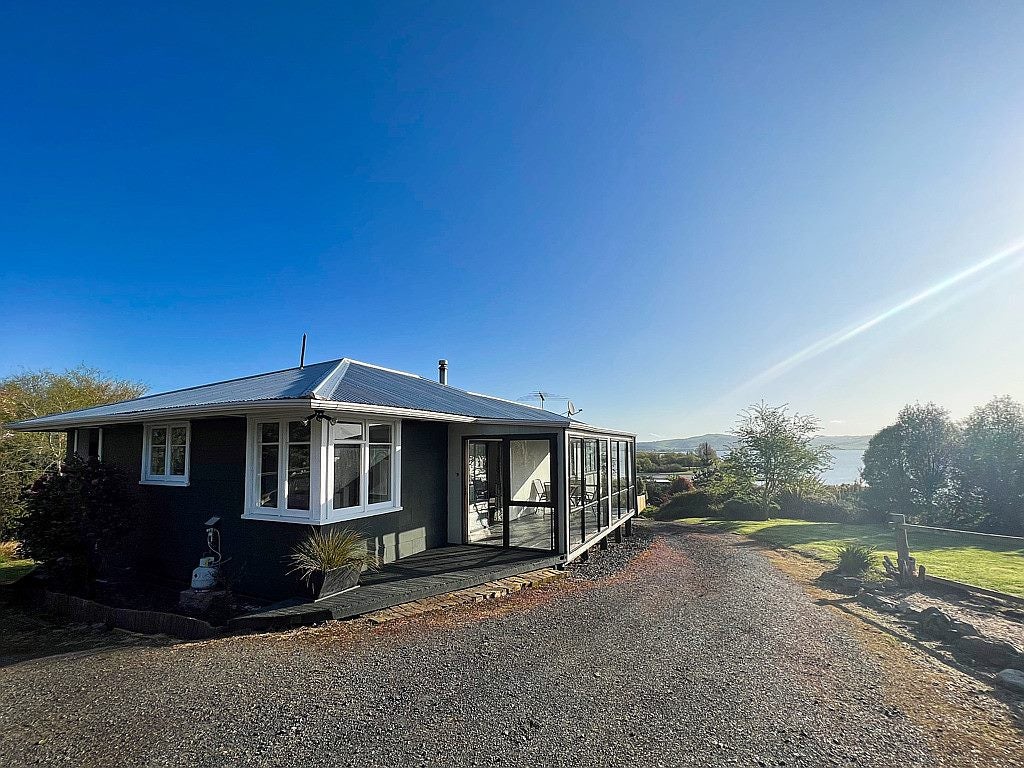 10 Titri Road, Waihola - Carousel 1