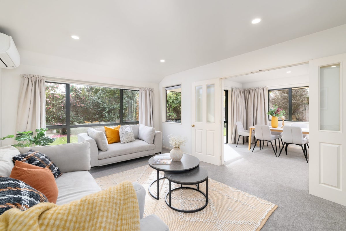 23A Farquhars Road, Redwood, Christchurch - Carousel 2