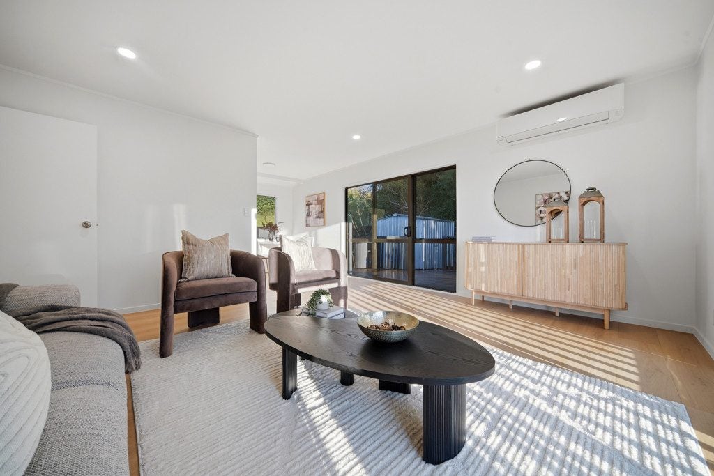 76A Chilcott Road, Henderson, Auckland - Carousel 2