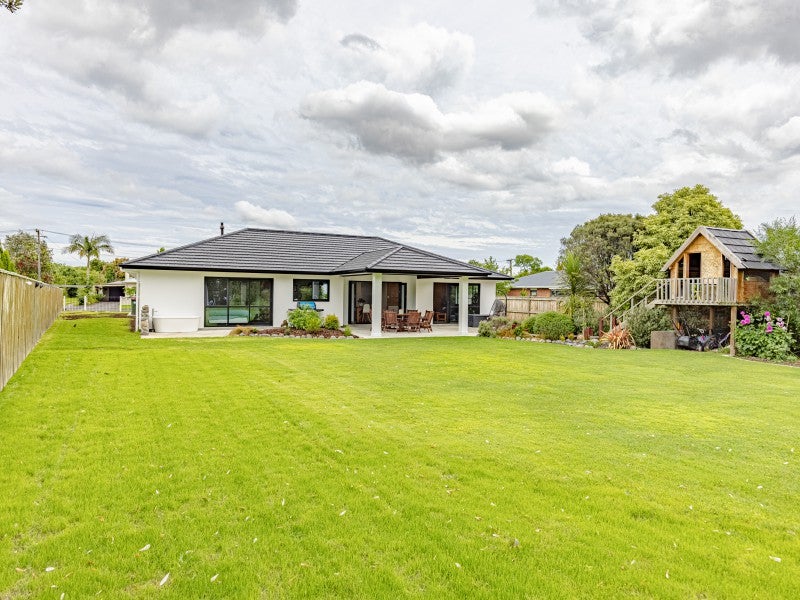 6 Lucknow Street, Aramoho, Whanganui - Carousel 1