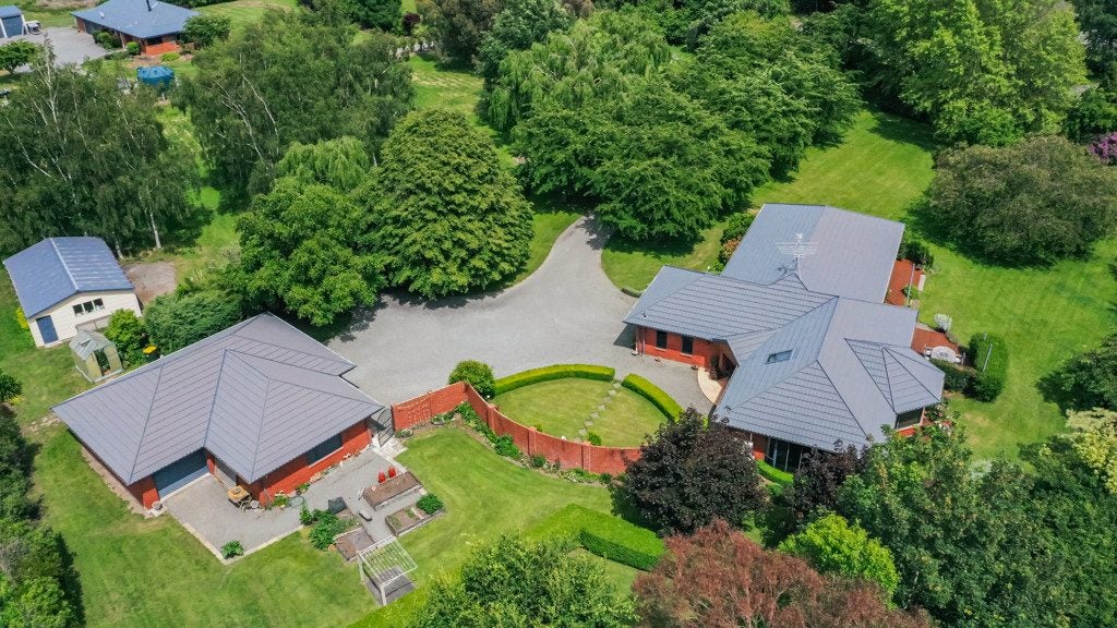 20 Grayburn Road, Elgin, Ashburton - Carousel 1