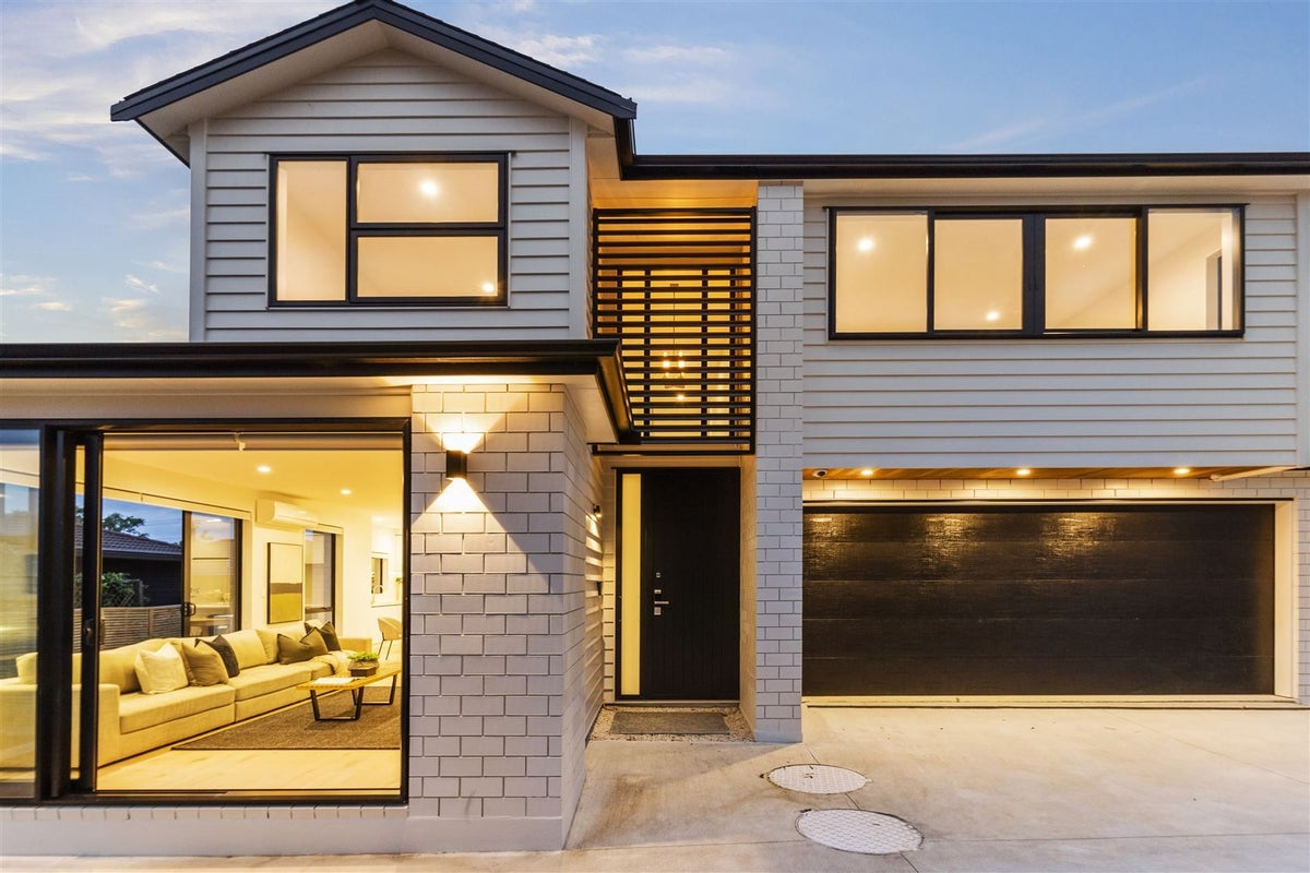 35B Corunna Road, Milford, Auckland - Carousel 1