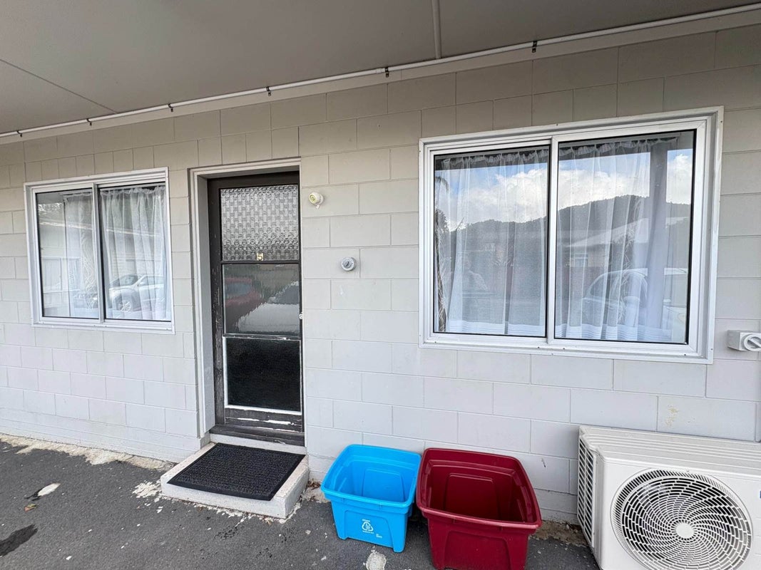 2 Deveron Street, Regent, Whangarei - Carousel 1