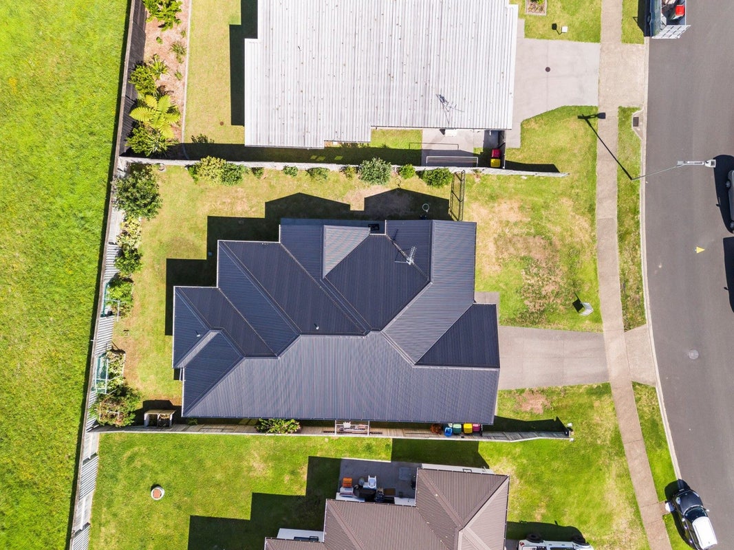 82 Puhirake Crescent, Pyes Pa, Tauranga - Carousel 27