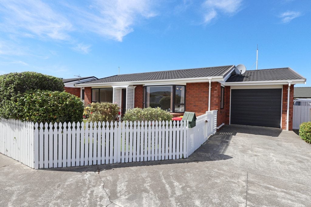 111 Regent Street, Heidelberg, Invercargill, Southland - Carousel 1