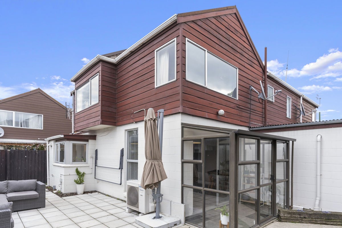 4/37 Avalon Street, Richmond, Christchurch - Carousel 1