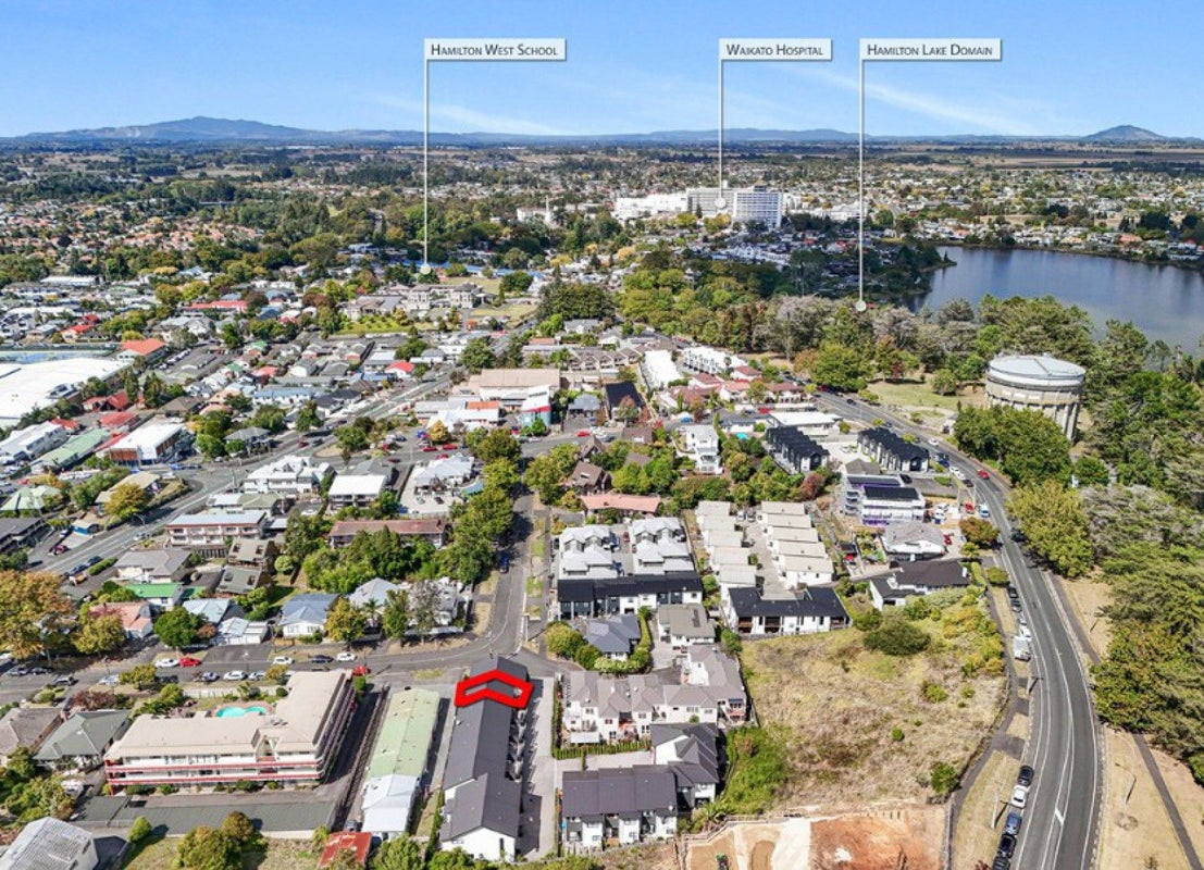 2/18 Hunter Street, Hamilton Lake, Hamilton - Carousel 12