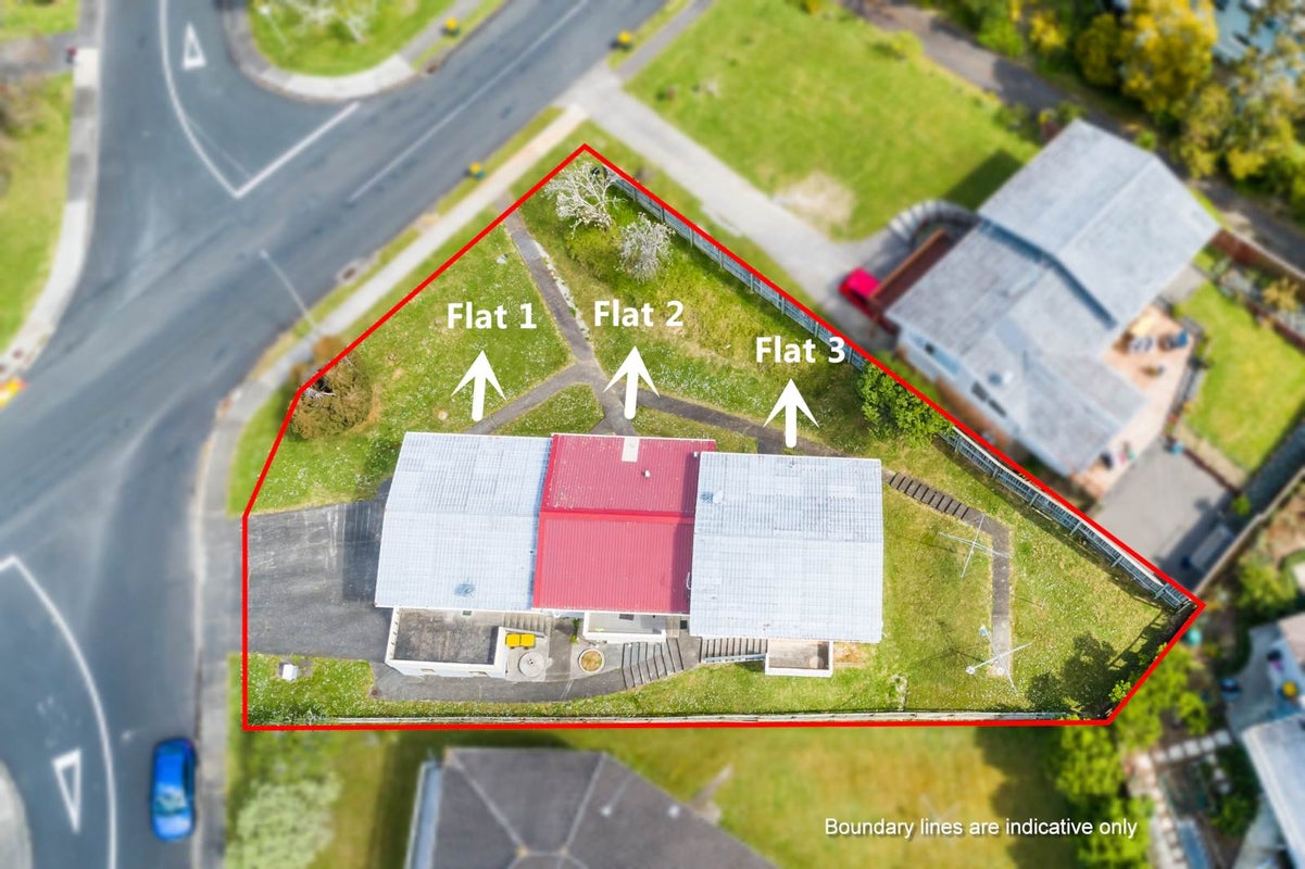 35 Richards Avenue, FORREST HILL, AUCKLAND - Carousel 1