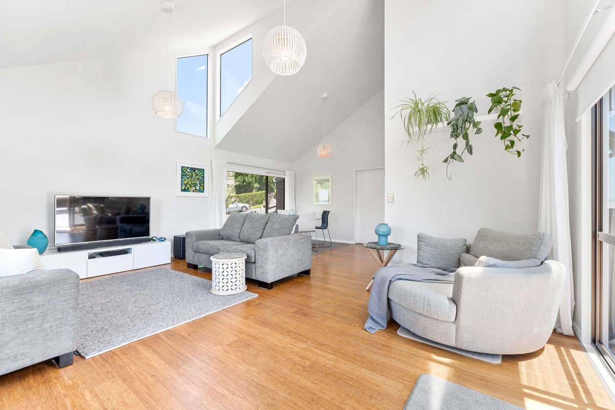 6 Whale Cove, Stanmore Bay, Whangaparaoa - Carousel 2