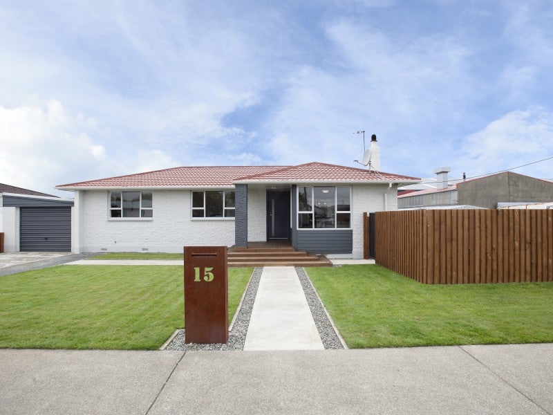15 Ross Street, Grasmere, Invercargill - Carousel 1