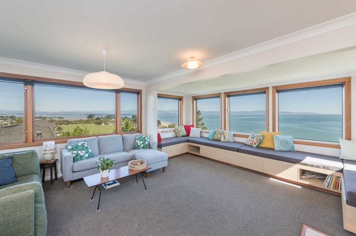 6 Champion Terrace, Moana, Nelson - Carousel 1