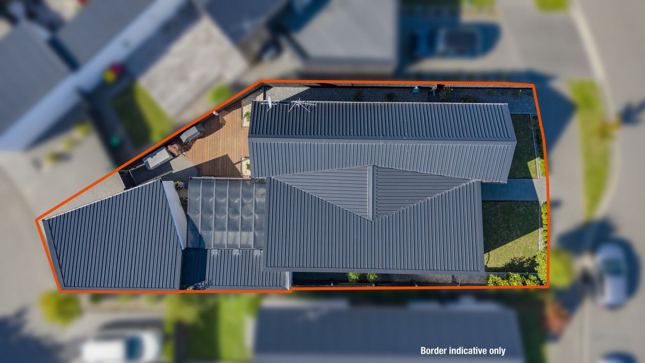15 Eminence Drive, Northwood, Christchurch - Carousel 19
