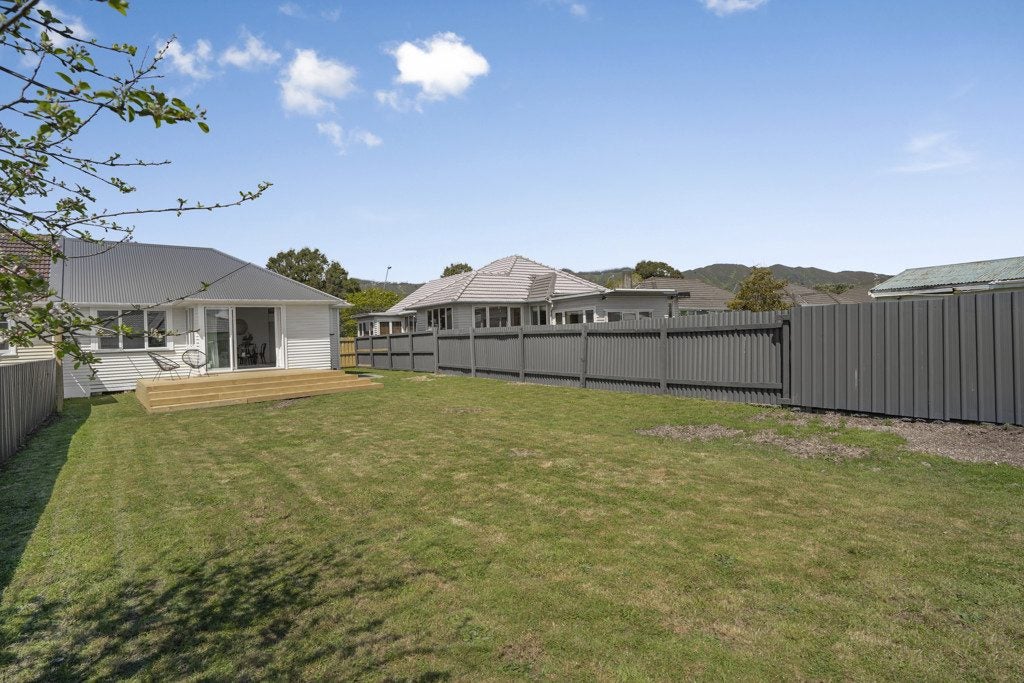 317 Oxford Terrace, Avalon, Lower Hutt - Carousel 2