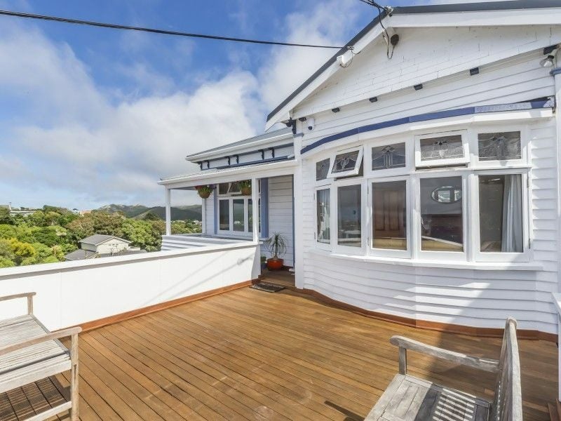 30 Mills Road, Brooklyn, Wellington - Carousel 17