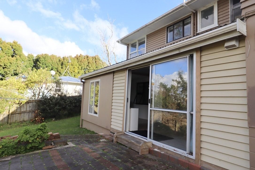36 Ennis Avenue, Pakuranga Heights, Auckland - Carousel 1