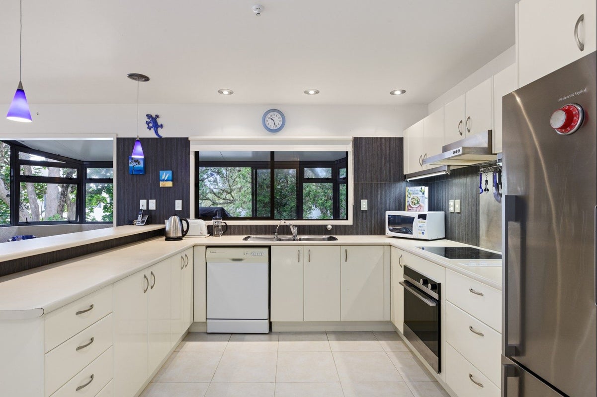 15F Puriri Avenue, Orewa, Orewa - Carousel 2