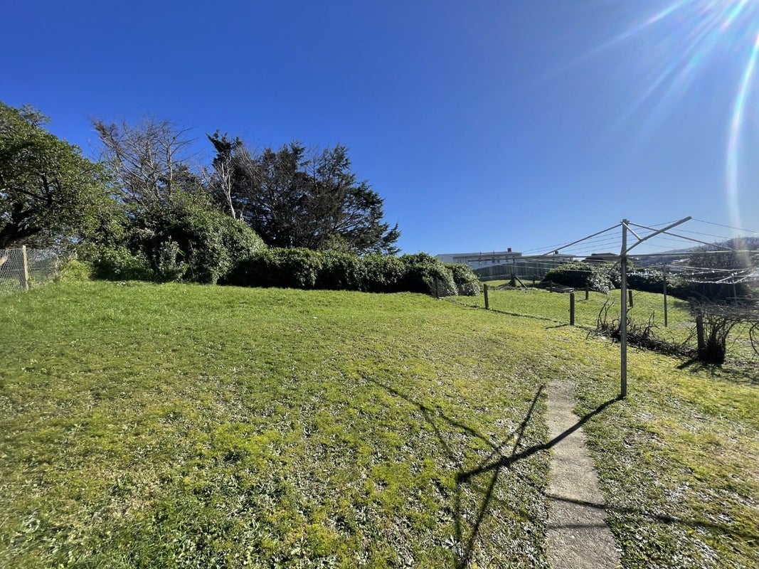 133 Bedford Street, Cannons Creek, Porirua - Carousel 14