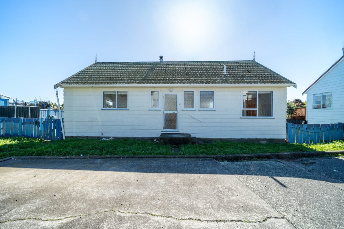 7C Mako View, Titahi Bay, Porirua - Carousel 1