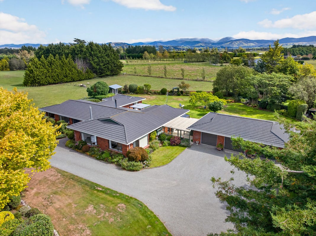 41 Willow Park Drive, Opaki, Masterton - Carousel 1
